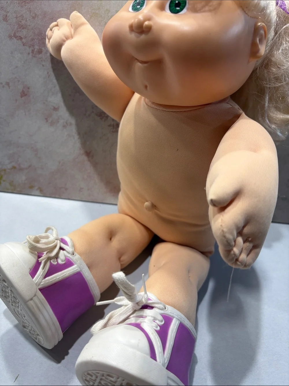 1990s Cabbage Patch cornsilk doll green eyes dimple chin purple lace up shoes